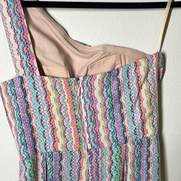 BCBG MAXAZRIA Dries Georgette One-Shoulder Maxi Dress | Size 2 | High Slit - Picture 5 of 8